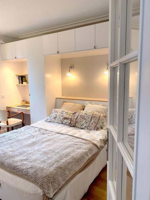 Logement Entier - Appartement Cosy De 2 Pieces París Exterior foto